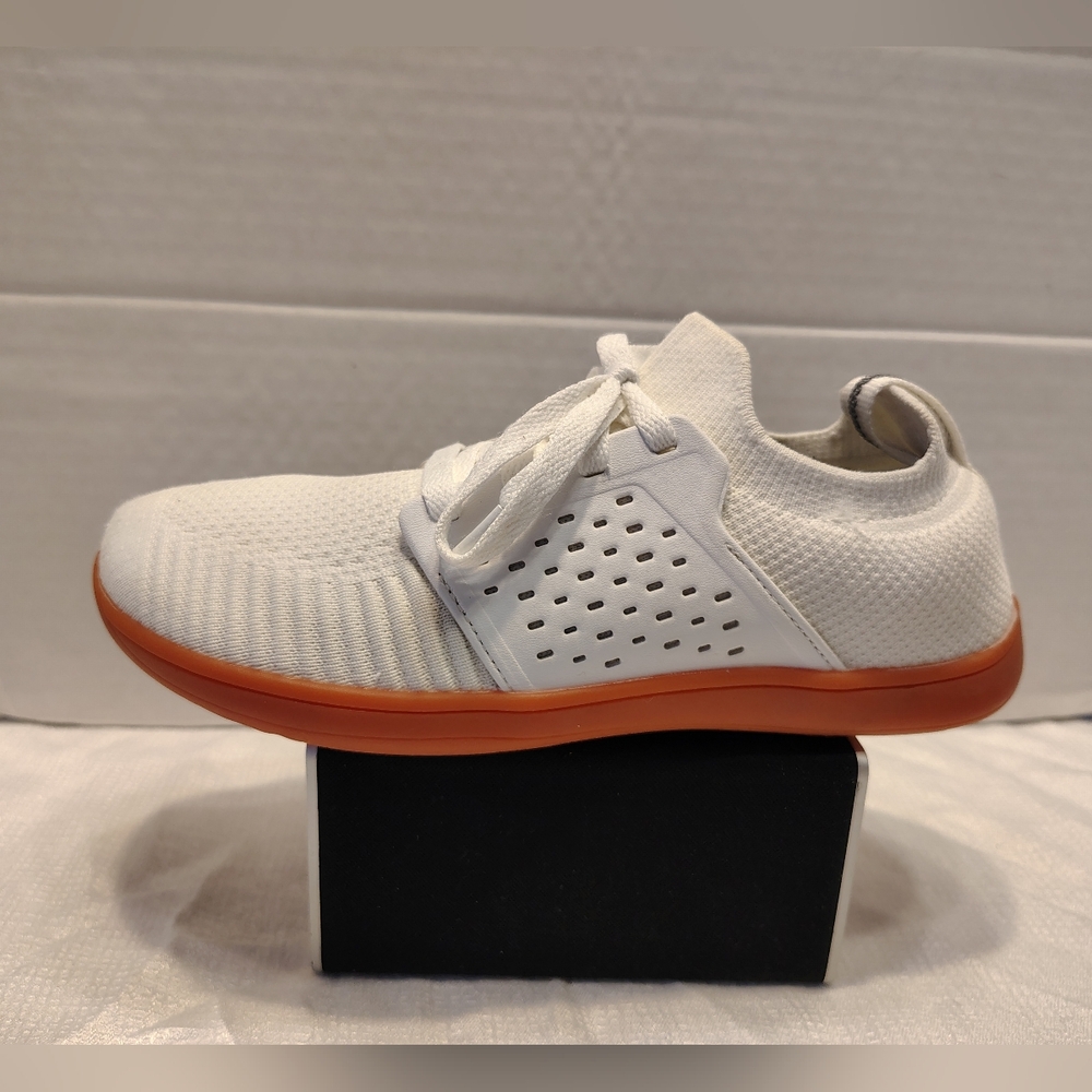 Whitin Minimalist Women Shoes # 8-8.5 - Picture 6 of 12